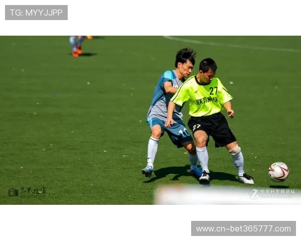 掌上足球直播旗舰厅客户端让您随时随地观看精彩赛事 掌上足球直播旗舰厅客户端让您随时随地观看精彩赛事